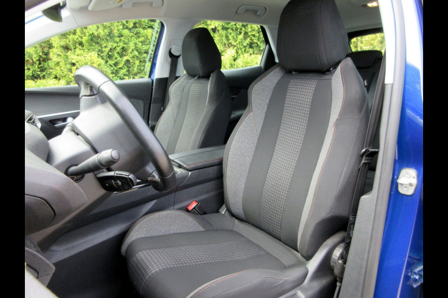Peugeot 3008 1.2 PureTech Blue Lease * Navi * 360 camera *