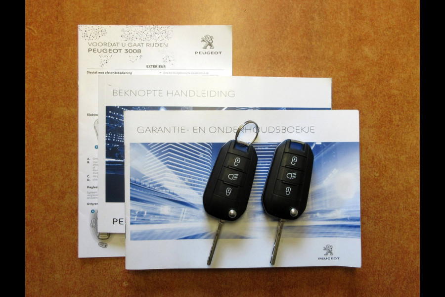 Peugeot 3008 1.2 PureTech Blue Lease * Navi * 360 camera *