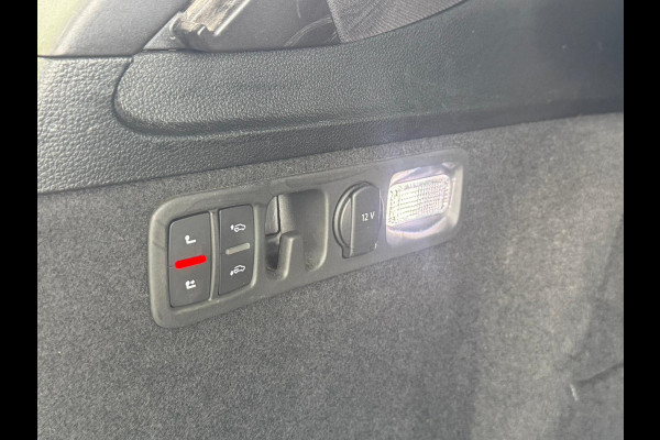 Audi Q7 55 TFSI e quattro|SLine|Panorama|NightVis|22"|Trekhaak|Dealer