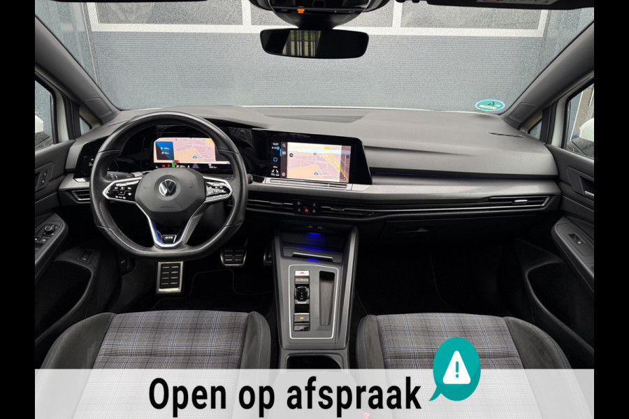 Volkswagen Golf 1.4 eHybrid GTE 245 pk IQ LIGHT PANO HUD SFEER CARPLAY