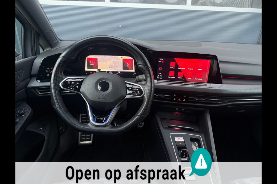 Volkswagen Golf 1.4 eHybrid GTE 245 pk IQ LIGHT PANO HUD SFEER CARPLAY