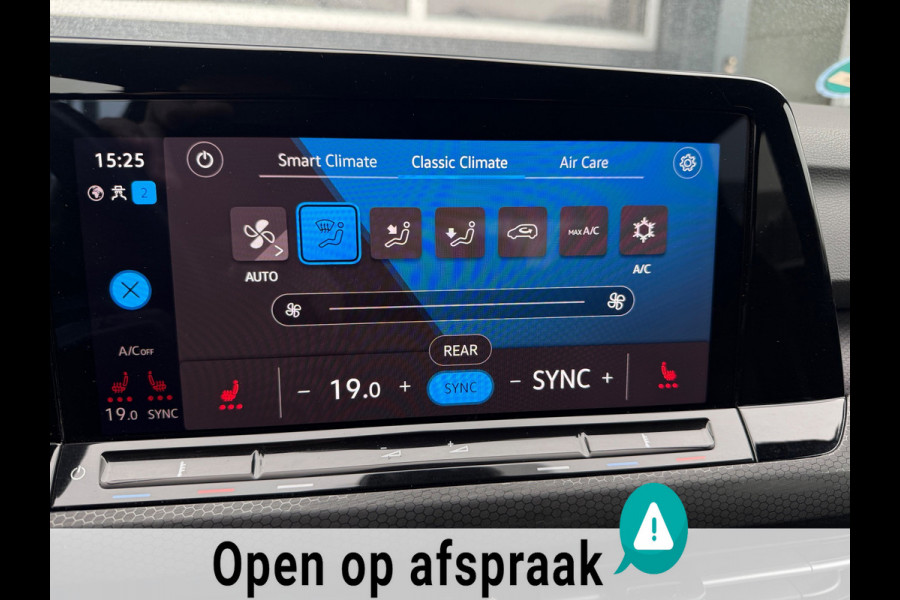 Volkswagen Golf 1.4 eHybrid GTE 245 pk IQ LIGHT PANO HUD SFEER CARPLAY