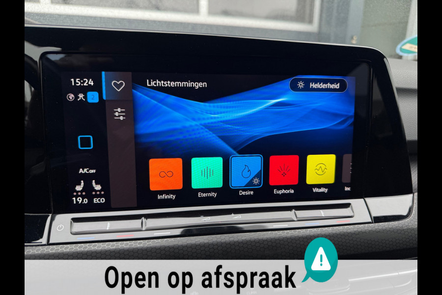 Volkswagen Golf 1.4 eHybrid GTE 245 pk IQ LIGHT PANO HUD SFEER CARPLAY