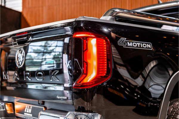 Volkswagen Amarok 3.0 TDI 4Motion | ACC | Side Assist | 360 Camera | Trekhaak | Harman Kardon | 20'' velgen | Grijs kenteken | CarPlay | Lederen bekleding | Navigatie | Elek stoelen | LED Koplampen | Nieuwe APK