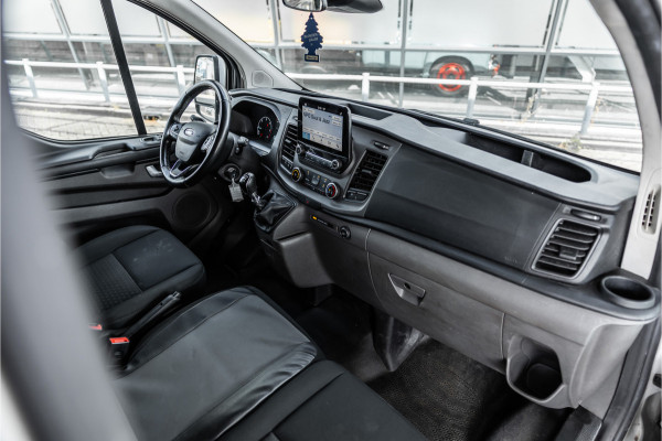 Ford Transit Custom 340 2.0 TDCI 170 PK L2H1 | ACC | CarPlay | Camera | Navigatie | Stoelverwarming | DAB | PDC V+A | Nieuwe APK
