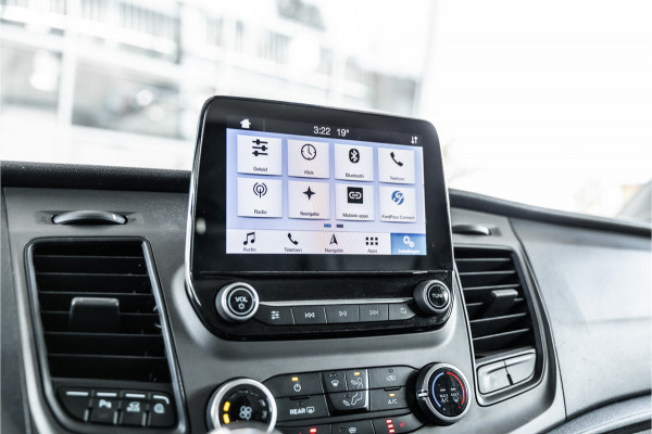 Ford Transit Custom 340 2.0 TDCI 170 PK L2H1 | ACC | CarPlay | Camera | Navigatie | Stoelverwarming | DAB | PDC V+A | Nieuwe APK