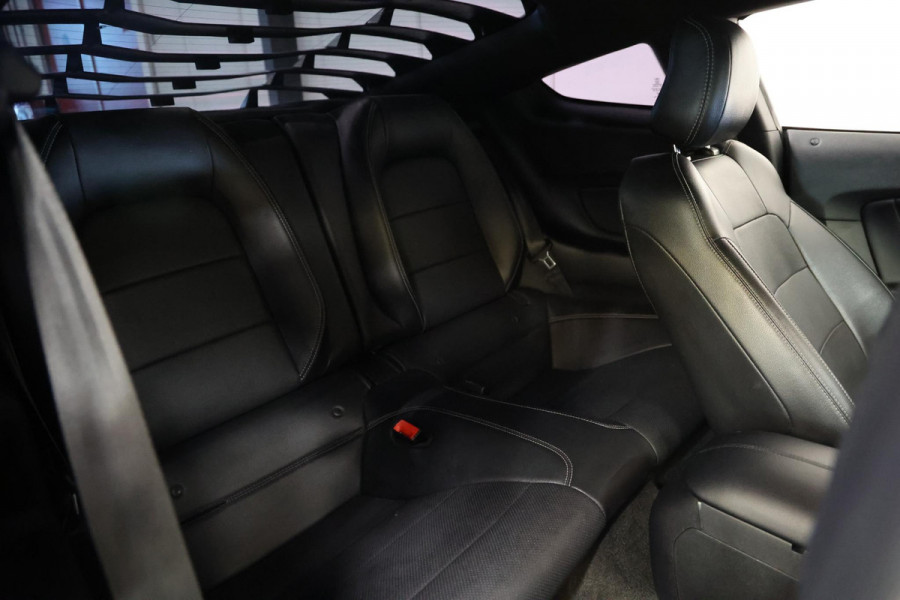 Ford Mustang Fastback 5.0 V8 GT AUTOMAAT