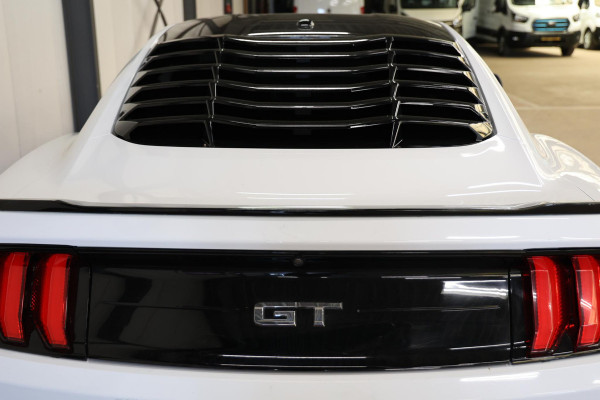 Ford Mustang Fastback 5.0 V8 GT AUTOMAAT