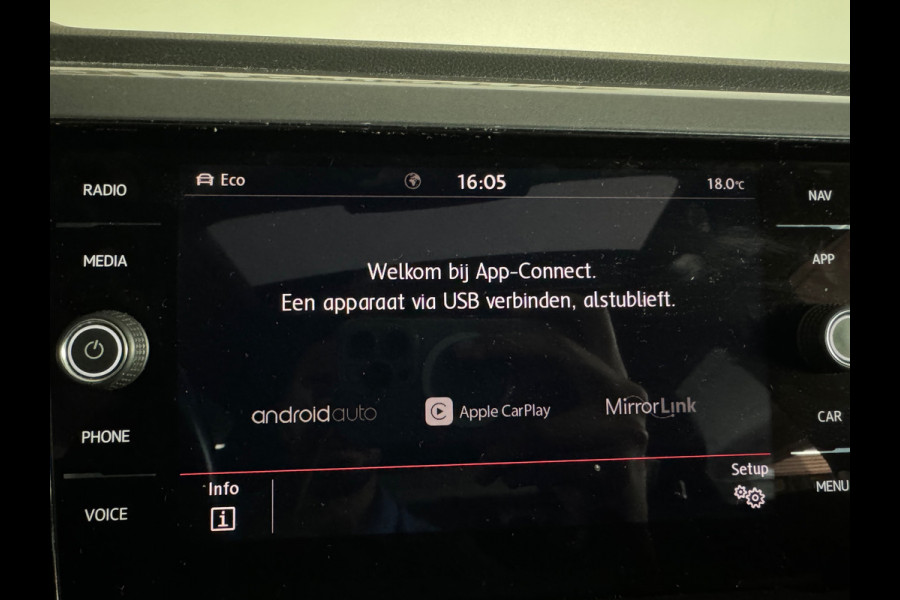 Volkswagen Polo 2.0 TSI GTI Pano|Beats|Keyless|Camera|ACC