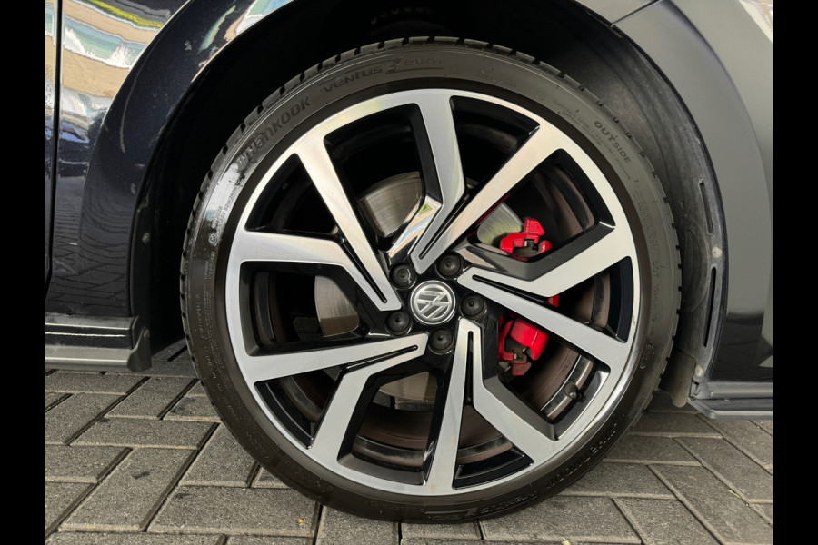 Volkswagen Polo 2.0 TSI GTI Pano|Beats|Keyless|Camera|ACC