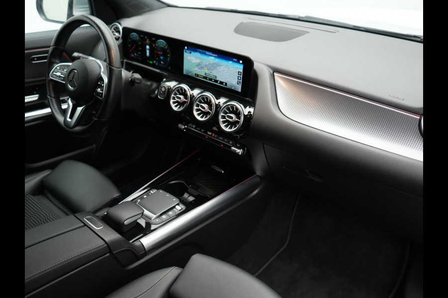 Mercedes-Benz GLA 250 e Progressive PHEV 218pk Dealer O.H | Adaptive Cruise | Camera | Lederen Sportstoelen Verwarmd | BLIS | Apple Carplay | Pilot Assist | Widescreen Navi | Virtual | DAB | 18"L.M | Plug In Hybrid |
