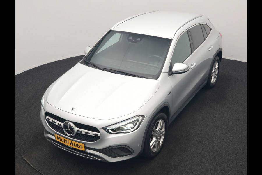Mercedes-Benz GLA 250 e Progressive PHEV 218pk Dealer O.H | Adaptive Cruise | Camera | Lederen Sportstoelen Verwarmd | BLIS | Apple Carplay | Pilot Assist | Widescreen Navi | Virtual | DAB | 18"L.M | Plug In Hybrid |