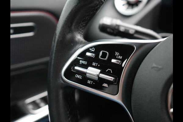 Mercedes-Benz GLA 250 e Progressive PHEV 218pk Dealer O.H | Adaptive Cruise | Camera | Lederen Sportstoelen Verwarmd | BLIS | Apple Carplay | Pilot Assist | Widescreen Navi | Virtual | DAB | 18"L.M | Plug In Hybrid |
