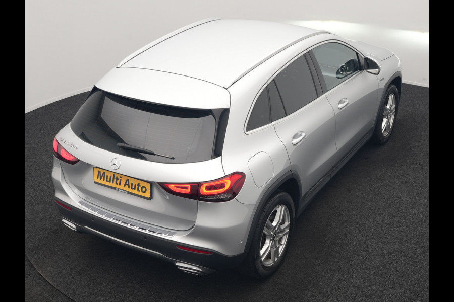 Mercedes-Benz GLA 250 e Progressive PHEV 218pk Dealer O.H | Adaptive Cruise | Camera | Lederen Sportstoelen Verwarmd | BLIS | Apple Carplay | Pilot Assist | Widescreen Navi | Virtual | DAB | 18"L.M | Plug In Hybrid |
