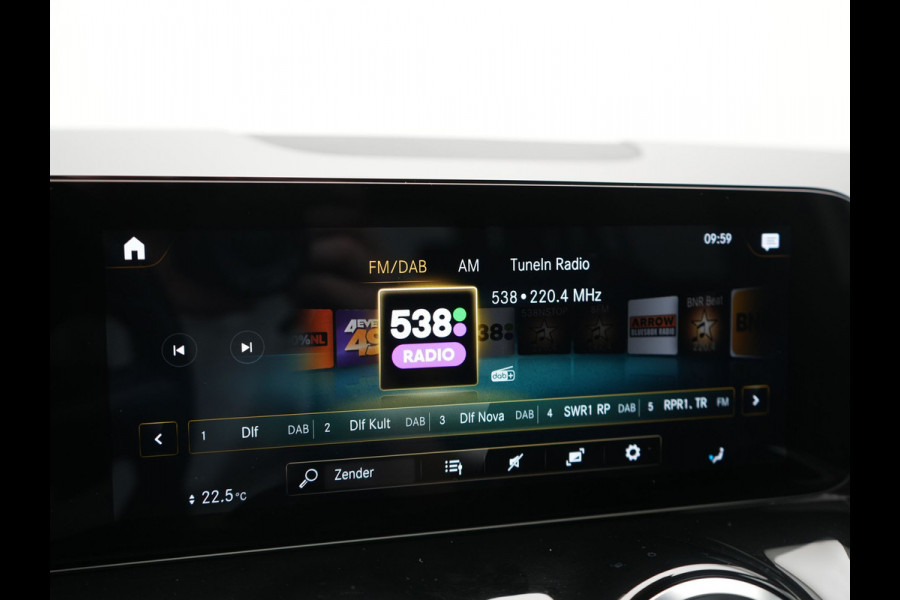 Mercedes-Benz GLA 250 e Progressive PHEV 218pk Dealer O.H | Adaptive Cruise | Camera | Lederen Sportstoelen Verwarmd | BLIS | Apple Carplay | Pilot Assist | Widescreen Navi | Virtual | DAB | 18"L.M | Plug In Hybrid |