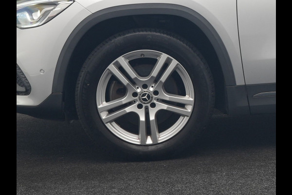 Mercedes-Benz GLA 250 e Progressive PHEV 218pk Dealer O.H | Adaptive Cruise | Camera | Lederen Sportstoelen Verwarmd | BLIS | Apple Carplay | Pilot Assist | Widescreen Navi | Virtual | DAB | 18"L.M | Plug In Hybrid |
