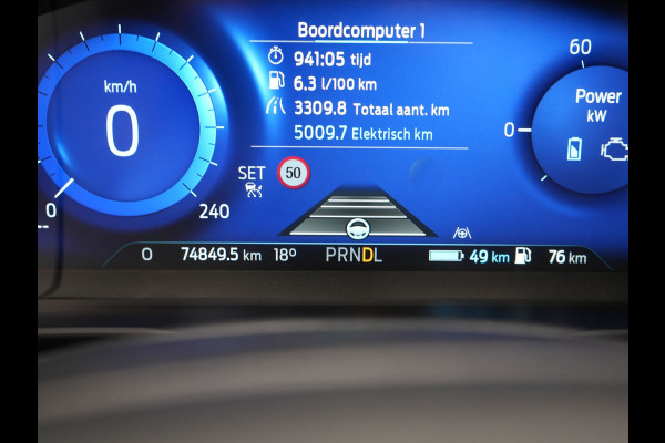 Ford Kuga 2.5 PHEV Titanium 225pk Dealer O.H | Adaptive Cruise | 360 Camera | BLIS | Stoelen & Stuur Verwarmd | Keyless | Pilot Assist | Navigatie | Apple Carplay | Virtual | DAB | 17"L.M | Plug In Hybrid |