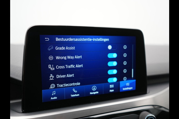 Ford Kuga 2.5 PHEV Titanium 225pk Dealer O.H | Adaptive Cruise | 360 Camera | BLIS | Stoelen & Stuur Verwarmd | Keyless | Pilot Assist | Navigatie | Apple Carplay | Virtual | DAB | 17"L.M | Plug In Hybrid |