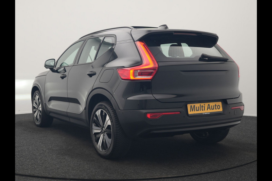 Volvo XC40 Recharge Ultimate 69 kWh 232pk Dealer O.H | Trekhaak Af Fabriek | Panodak | 360 Camera | Adaptive Cruise | Harman / Kardon | Alcantara Sportstoelen Memory & Verwarmd | BLIS | Keyless | Apple Carplay | Pilot Assist | Stuurverwarming | Google Assistant & Maps | Navigatie | DAB | 19"L.M |