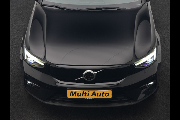 Volvo XC40 Recharge Ultimate 69 kWh 232pk Dealer O.H | Trekhaak Af Fabriek | Panodak | 360 Camera | Adaptive Cruise | Harman / Kardon | Alcantara Sportstoelen Memory & Verwarmd | BLIS | Keyless | Apple Carplay | Pilot Assist | Stuurverwarming | Google Assistant & Maps | Navigatie | DAB | 19"L.M |