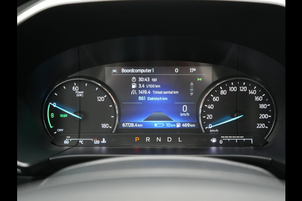 Ford Kuga 2.5 PHEV 225pk Dealer O.H | Cruise Control | Stoelverwarming | DAB | Navigatie | Stuurverwarming | Lane Assist | 17"L.M | Plug In Hybrid |