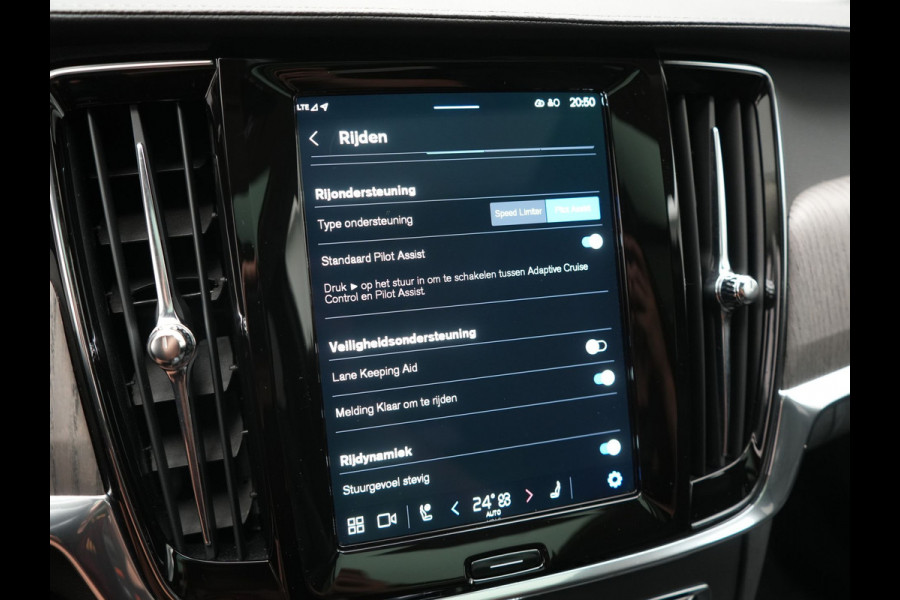 Volvo V90 T6 AWD Inscription PHEV 350pk Dealer O.H | Panodak | Adaptive Cruise | Camera | Harman / Kardon | Lederen Sportstoelen Memory & Verwarmd | Apple Carplay | BLIS | Keyless | Pilot Assist | Google Assistant & Maps | Virtual | Navigatie | DAB | 19"L.M | Plug In Hybrid |