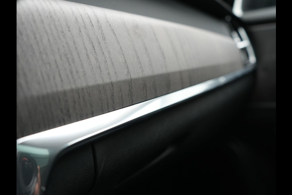 Volvo V90 T6 AWD Inscription PHEV 350pk Dealer O.H | Panodak | Adaptive Cruise | Camera | Harman / Kardon | Lederen Sportstoelen Memory & Verwarmd | Apple Carplay | BLIS | Keyless | Pilot Assist | Google Assistant & Maps | Virtual | Navigatie | DAB | 19"L.M | Plug In Hybrid |