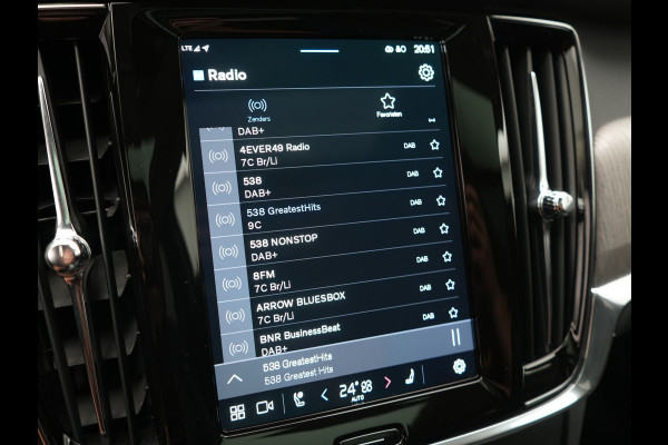 Volvo V90 T6 AWD Inscription PHEV 350pk Dealer O.H | Panodak | Adaptive Cruise | Camera | Harman / Kardon | Lederen Sportstoelen Memory & Verwarmd | Apple Carplay | BLIS | Keyless | Pilot Assist | Google Assistant & Maps | Virtual | Navigatie | DAB | 19"L.M | Plug In Hybrid |