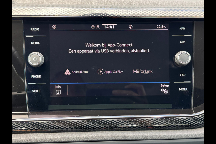 Volkswagen Polo 1.0 MPI Life * Carplay * Parkeersensoren * Airco * Allseason banden *