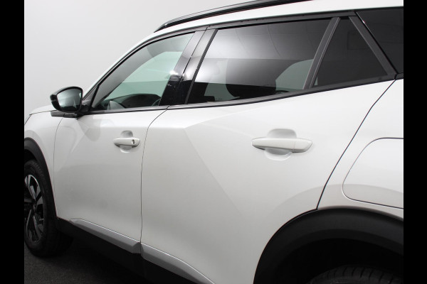 Peugeot 2008 1.2 PureTech 130pk Automaat Allure Navigatie Climate Control Led Lichtmetalen Velgen Parkeer sensoren Cruise Control