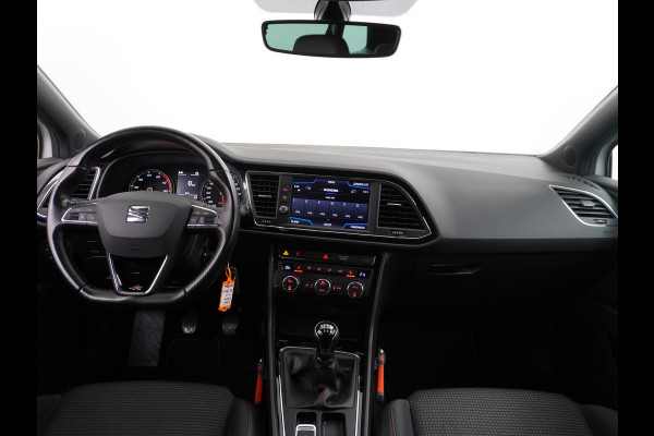 Seat Leon ST 1.5T 131pk FR Trekhaak Stoelverwarming Navi via Apple Carplay/Android Auto Navi Lmv 17" Dual-ECC Privacy Glass DAB Cruise Con Winterpack Sportstoelen Licht+Regensensor Isofix 1.400KG Trekgewicht Origineel Nederlandse Auto