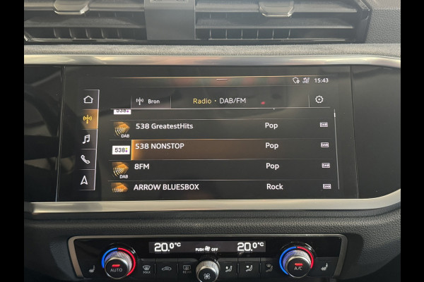 Audi Q3 Sportback 35 TFSI S-line Adaptive cruise Digitaal dashboard Led Clima Stoelverwarming Carplay