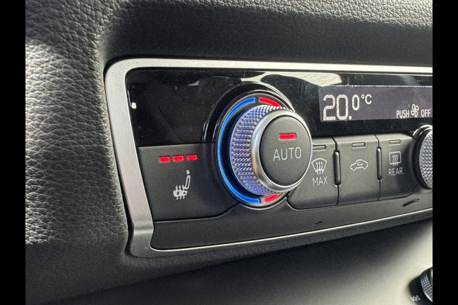 Audi Q3 Sportback 35 TFSI S-line Adaptive cruise Digitaal dashboard Led Clima Stoelverwarming Carplay
