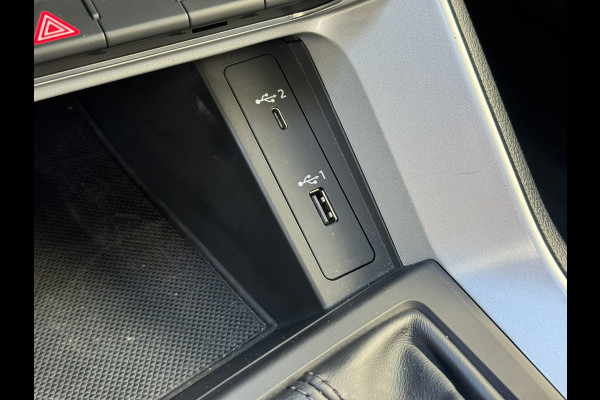 Audi Q3 Sportback 35 TFSI S-line Adaptive cruise Digitaal dashboard Led Clima Stoelverwarming Carplay