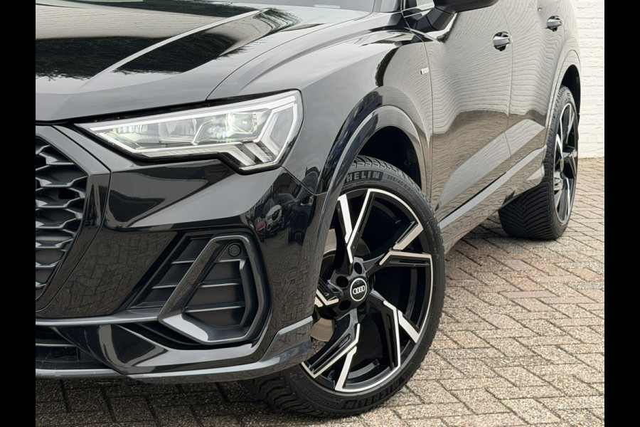 Audi Q3 Sportback 35 TFSI S-line Adaptive cruise Digitaal dashboard Led Clima Stoelverwarming Carplay
