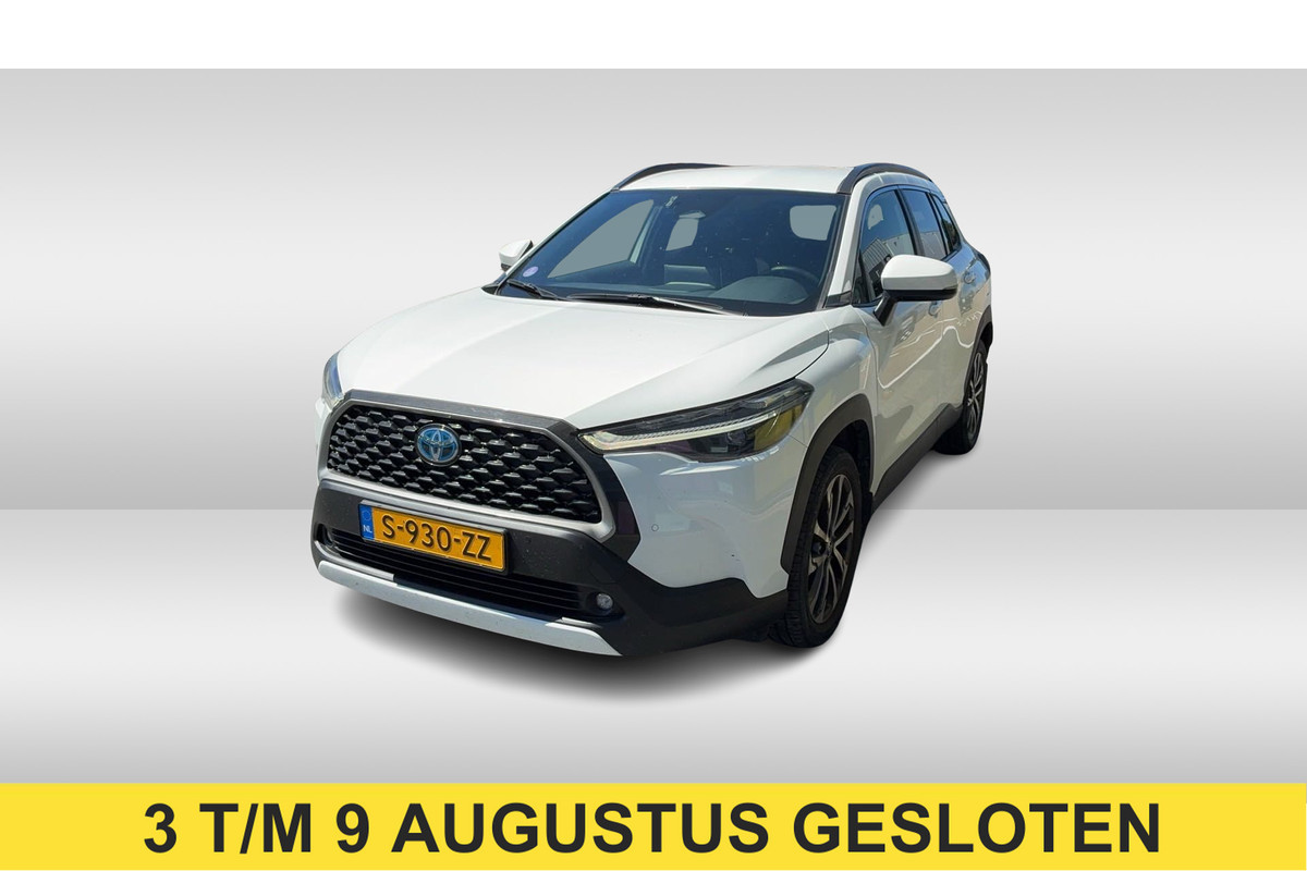 Toyota Corolla Cross 2.0 High Power Hybrid First Edition / Camera / Half leder / CarPlay / Keyless / 18'' / Sfeerverlichting / Stoelverwarming / Dodehoek / DAB / ACC