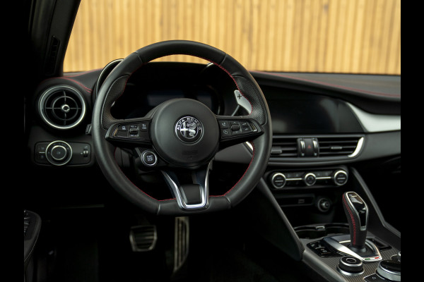 Alfa Romeo Giulia 2.0 T GME AWD Competizione | Harman/Kardon | Adapt. cruise | Veloce stoelen | CarPlay
