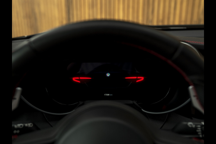 Alfa Romeo Giulia 2.0 T GME AWD Competizione | Harman/Kardon | Adapt. cruise | Veloce stoelen | CarPlay