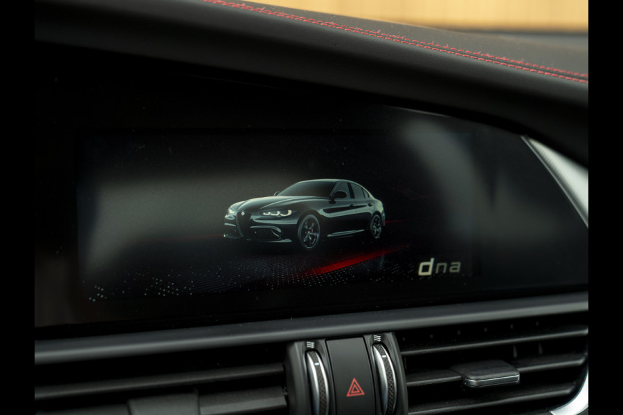 Alfa Romeo Giulia 2.0 T GME AWD Competizione | Harman/Kardon | Adapt. cruise | Veloce stoelen | CarPlay