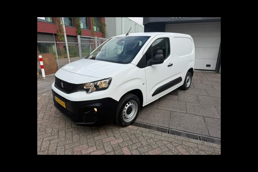 Peugeot Partner 1.5 BlueHDI Premium AIRCO I MULTIMEDIA I 1e EIGENAAR I COMPLETE ONDERHOUDSHISTORIE
