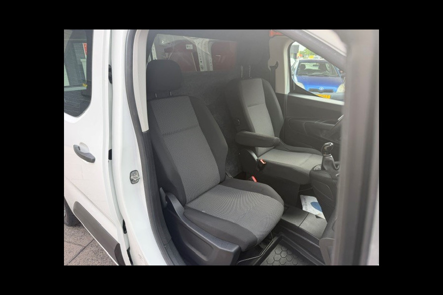 Peugeot Partner 1.5 BlueHDI Premium AIRCO I MULTIMEDIA I 1e EIGENAAR I COMPLETE ONDERHOUDSHISTORIE