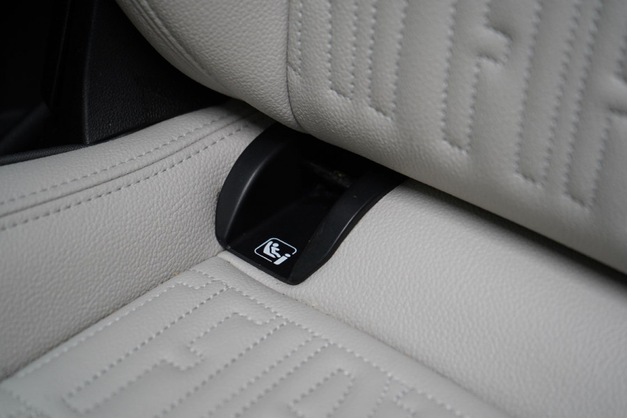 Fiat 500E La Prima 42 kWh | SoH 90,6% | Schuif/kanteldak | Carplay | Adaptive cruise | Parkeersensoren | Pack winter | Lm velgen