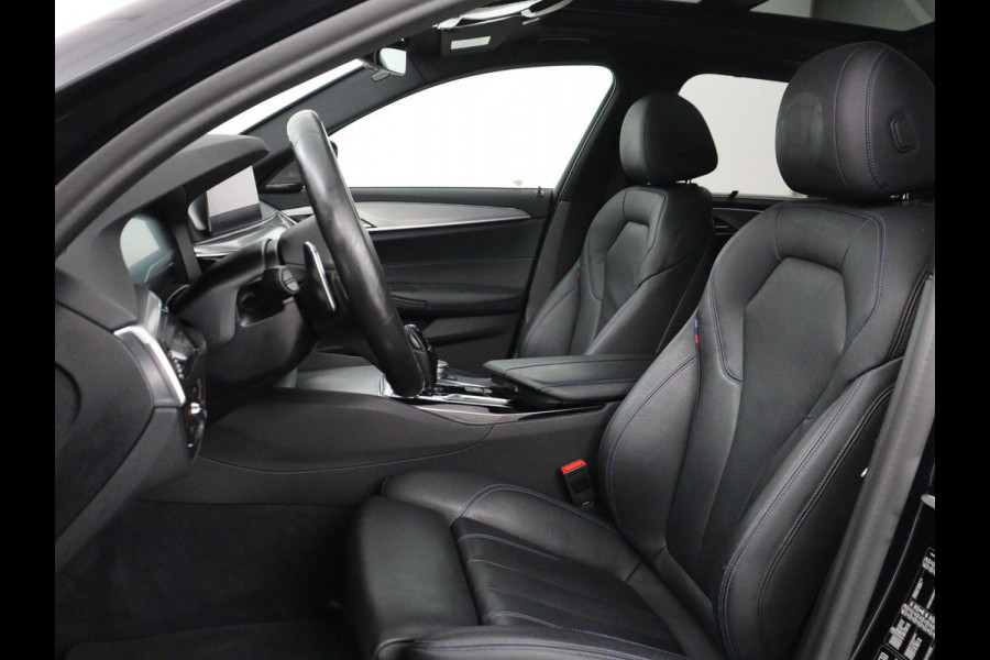 BMW 5 Serie Touring 530i xDrive M-sport High Executive | Panoramadak | Trekhaak | Head-up | 360 camera | Carplay | Harman/Kardon | Leder | Stuur/stoel verwarming | Virtual Dashboard | Cruise control |