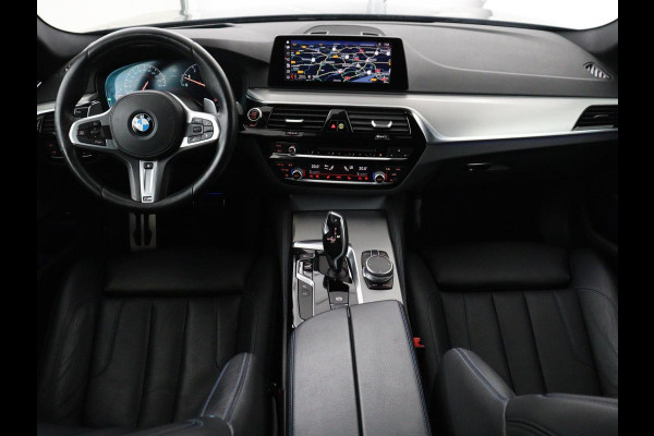 BMW 5 Serie Touring 530i xDrive M-sport High Executive | Panoramadak | Trekhaak | Head-up | 360 camera | Carplay | Harman/Kardon | Leder | Stuur/stoel verwarming | Virtual Dashboard | Cruise control |