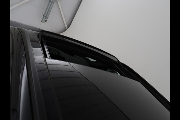 BMW 5 Serie Touring 530i xDrive M-sport High Executive | Panoramadak | Trekhaak | Head-up | 360 camera | Carplay | Harman/Kardon | Leder | Stuur/stoel verwarming | Virtual Dashboard | Cruise control |