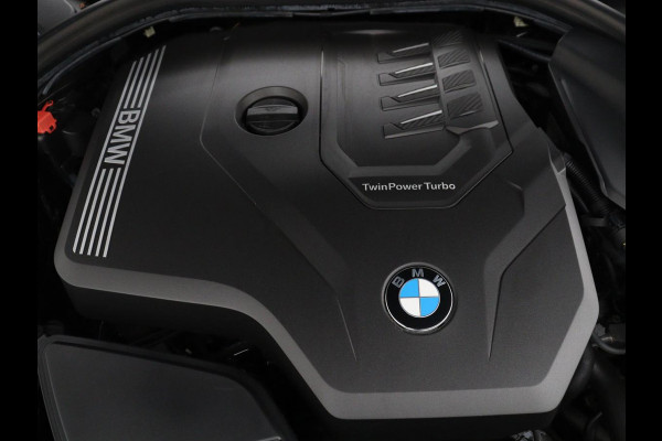 BMW 5 Serie Touring 530i xDrive M-sport High Executive | Panoramadak | Trekhaak | Head-up | 360 camera | Carplay | Harman/Kardon | Leder | Stuur/stoel verwarming | Virtual Dashboard | Cruise control |