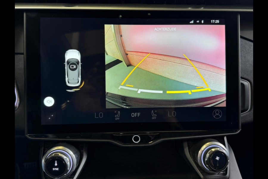 Lynk & Co 01 1.5 261PK Plug-in Hybrid, Pano, 360 Camera ,Apple Carplay