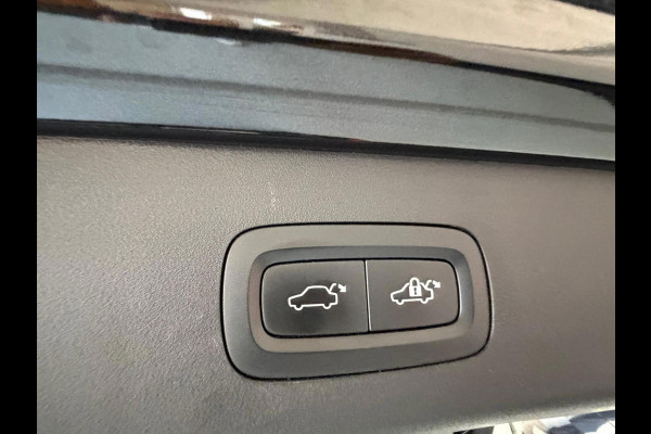 Lynk & Co 01 1.5 261PK Plug-in Hybrid, Pano, 360 Camera ,Apple Carplay