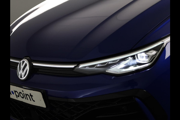 Volkswagen Golf 1.5 eTSI R-Line Edition 150 pk Automaat (DSG) | Verlengde garantie | Navigatie | Panoramadak | Parkeersensoren (Park assist) | Rondomzicht camera | Autom. airco (3 zones) | R-Line |