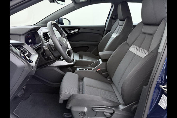 Audi Q4 Sportback e-tron 45 Edition 82 kWh VAN: 44.900,- VOOR: 41.877,- UW HERFSTVOORDEEL: 3.023,- S-LINE| 10.000KM! | STOELVERWARMING| ELEKTRISCHE ACHTERKLEP| ACHTERUITRIJCAMERA | MATRIX LED|